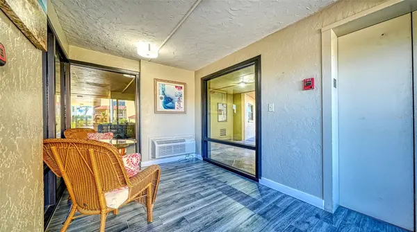 8764 MIDNIGHT PASS RD #A306, Sarasota, FL 34242