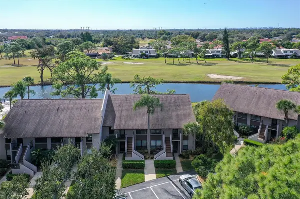 2937 TAYWOOD MDWS #32, Sarasota, FL 34235