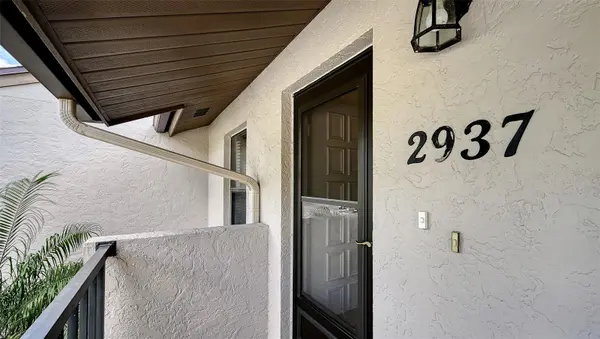 2937 TAYWOOD MDWS #32, Sarasota, FL 34235