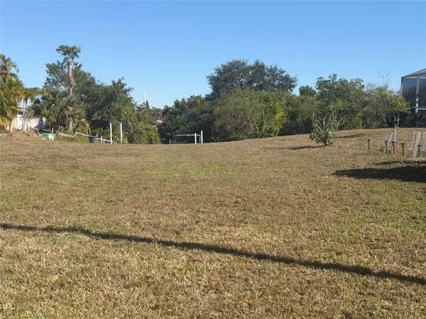 2402 LARKSPUR DRIVE, Punta Gorda, FL 33950