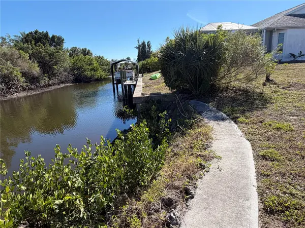 2402 LARKSPUR DRIVE, Punta Gorda, FL 33950