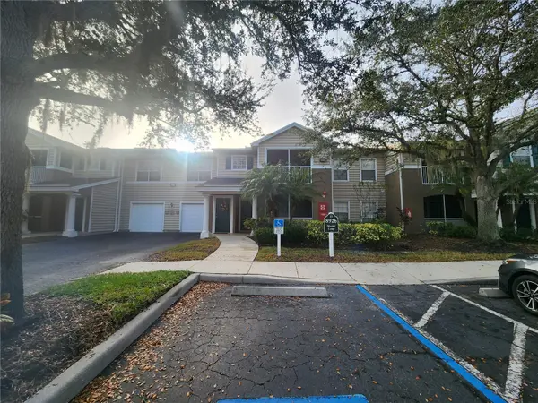 8926 MANOR LOOP CIR #201 B, Lakewood Ranch, FL 34202