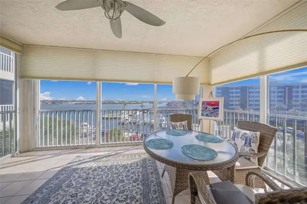 1260 DOLPHIN BAY WAY #403, Sarasota, FL 34242