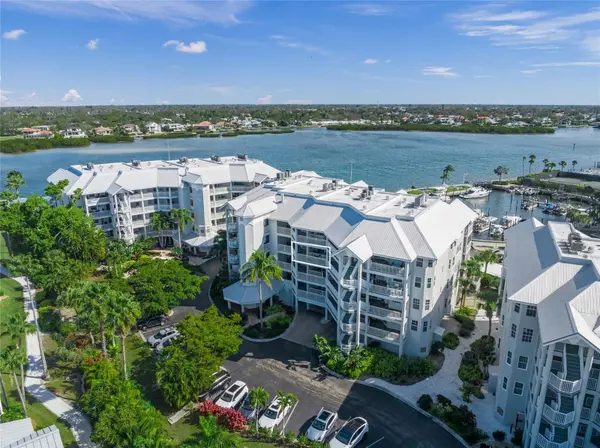 1260 DOLPHIN BAY WAY #403, Sarasota, FL 34242
