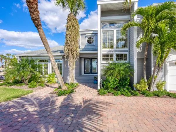 3240 CASEY KEY RD, Nokomis, FL 34275