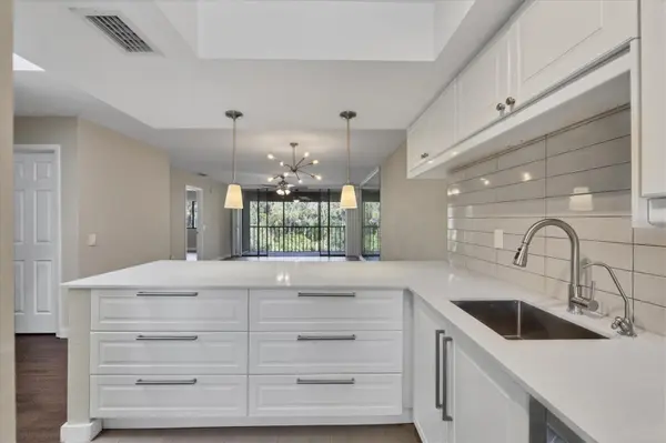 3363 CROSS CREEK DR #3363, Sarasota, FL 34231