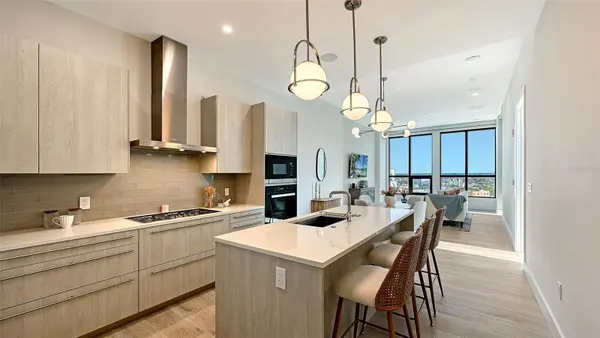 33 S PALM AVE #904, Sarasota, FL 34236