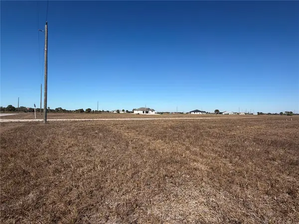 2 GOLDFINCH DR, Placida, FL 33946