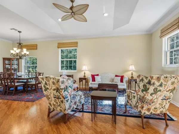 3685 SQUARE WEST LN #28, Sarasota, FL 34238