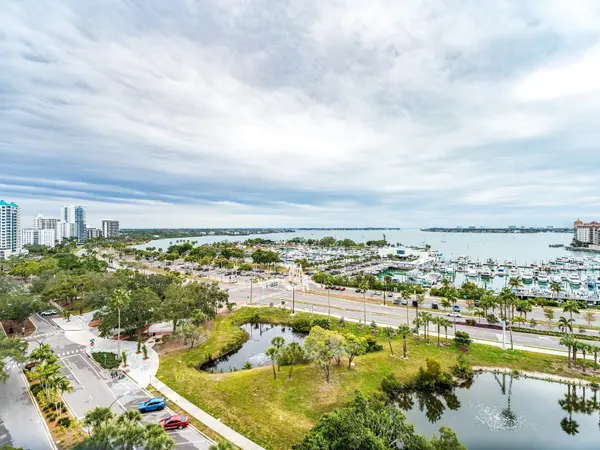1255 N GULFSTREAM AVE #1106, Sarasota, FL 34236