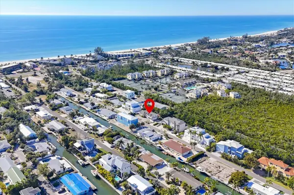 651 JUNGLE QUEEN WAY, Longboat Key, FL 34228