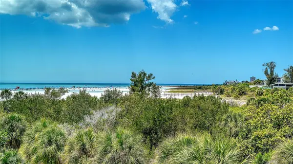 5740 MIDNIGHT PASS RD #307, Sarasota, FL 34242