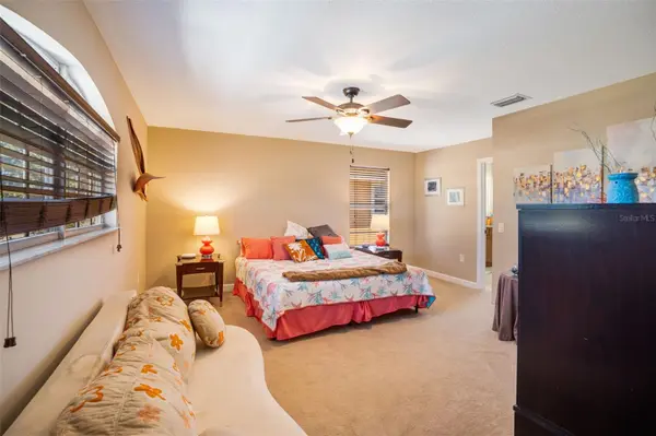 2890 ASHTON RD #5, Sarasota, FL 34231