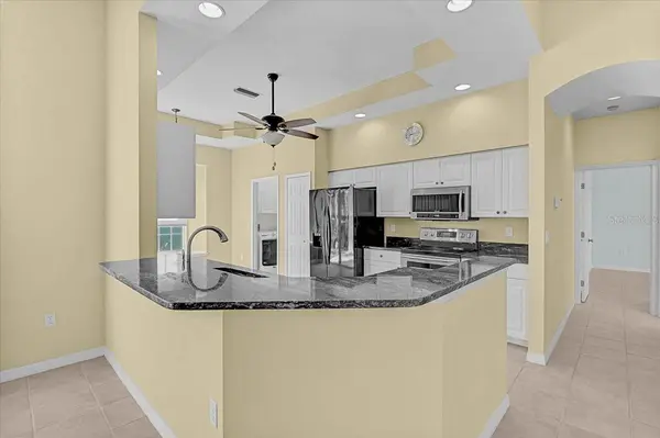 4031 CADDIE DR E, Bradenton, FL 34203