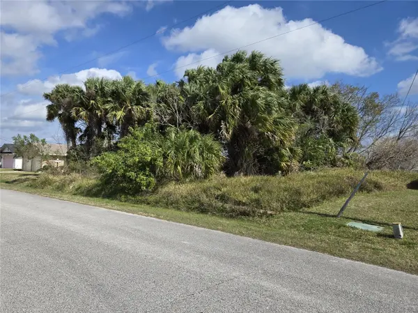 25 CHRISTOPHER CT N, Palm Coast, FL 32137