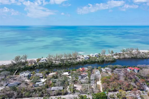 8504 HERON LAGOON CIR, Sarasota, FL 34242