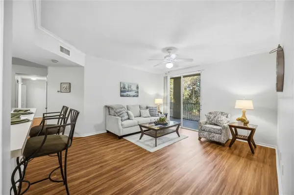 5721 BENTGRASS DR #20-104, Sarasota, FL 34235