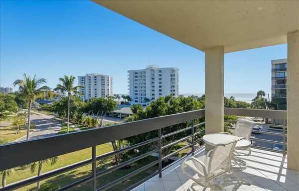 1065 GULF OF MEXICO DR #305, Longboat Key, FL 34228