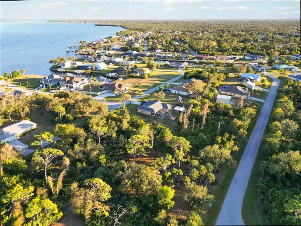 3552 DWIGHT ST, Port Charlotte, FL 33981