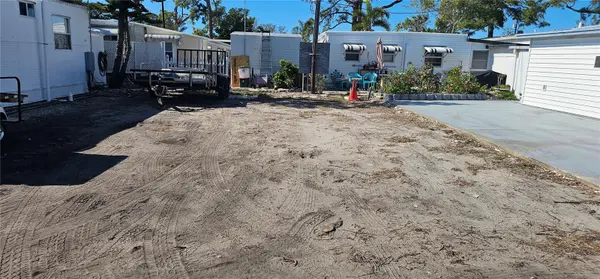69 W 4TH ST W #69-4, Bradenton, FL 34210