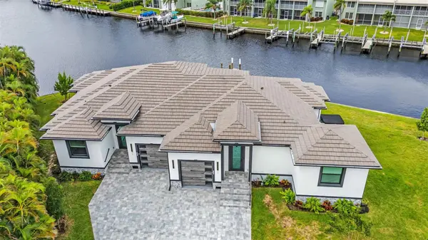 1327 WESLEY DR, Punta Gorda, FL 33950