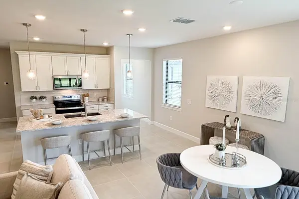 5811 SILVERSIDE PINE CT, Lakewood Ranch, FL 34211