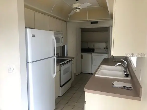 2125 PUEBLO CIR, Sarasota, FL 34231