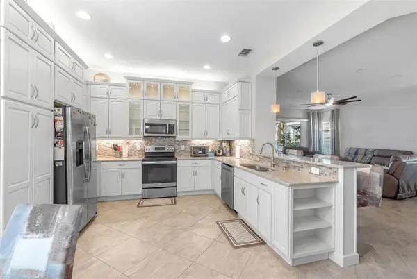 4912 SANDY GLEN WAY, Wimauma, FL 33598