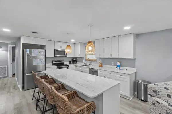 690 FOX ST, Longboat Key, FL 34228