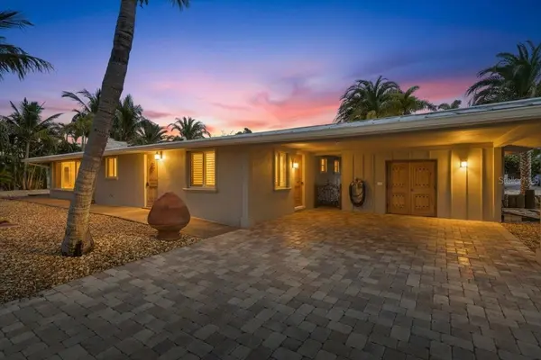 834 JUNGLE QUEEN WAY, Longboat Key, FL 34228