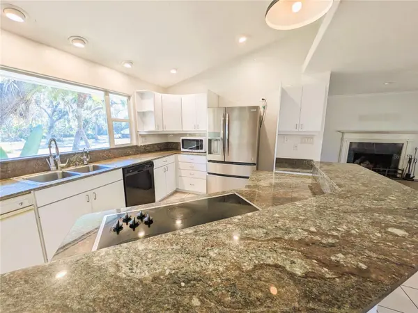 4554 COOPER RD, Sarasota, FL 34232