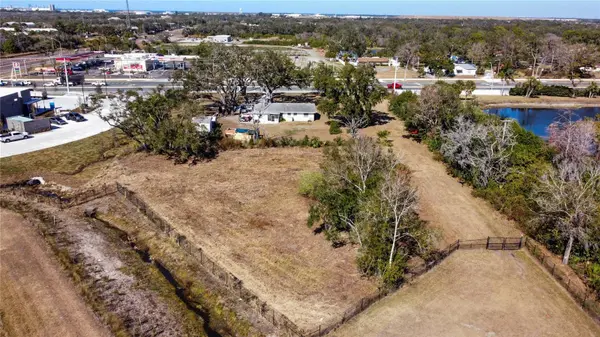 2519 MOCCASIN WALLOW RD, Palmetto, FL 34221