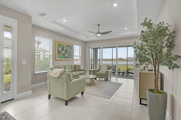 7782 WANING MOON WAY, Sarasota, FL 34241