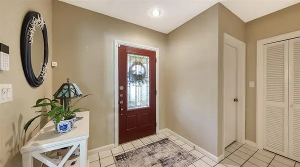 844 MAGELLAN DR, Sarasota, FL 34243