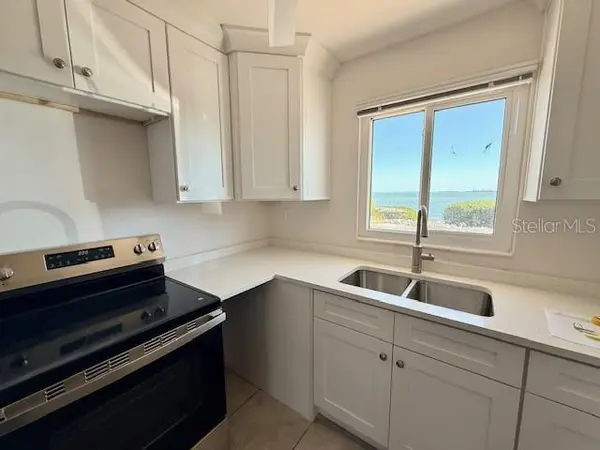 747 SAINT JUDES DR S #2, Longboat Key, FL 34228