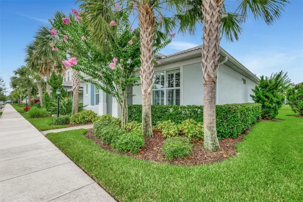 11616 GOLDEN BAY PL, Lakewood Ranch, FL 34211