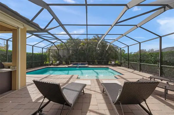7809 PASSIONFLOWER DR, Sarasota, FL 34241