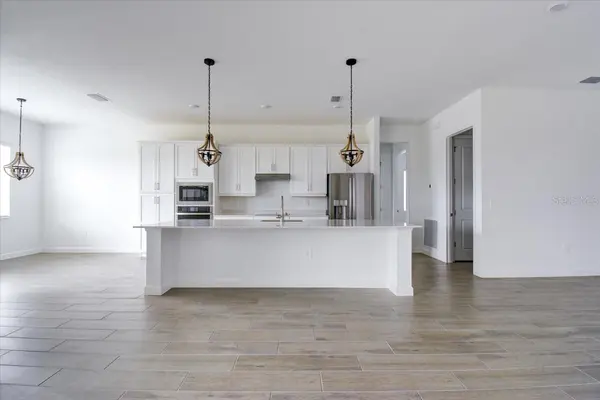7796 LAKES EDGE LN, Port Charlotte, FL 33981