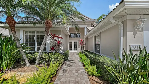 7318 WINDEMERE LN, University Park, FL 34201