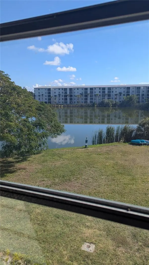 4087 LAKE BAYSHORE DR #312, Bradenton, FL 34205