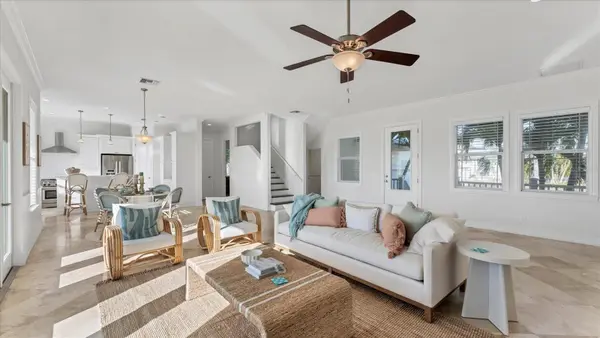 634 KEY ROYALE DR, Holmes Beach, FL 34217