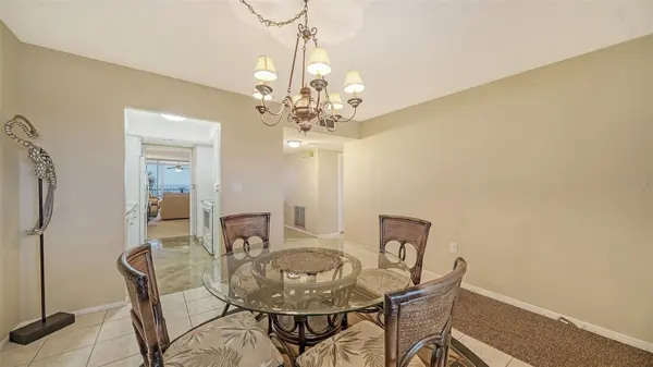 555 THE ESPLANADE N #802, Venice, FL 34285
