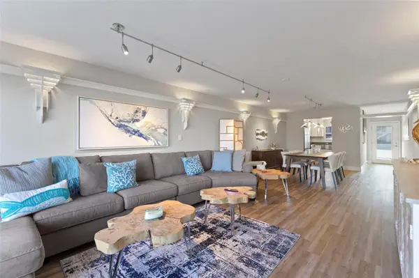 3330 GULF OF MEXICO DR #104D, Longboat Key, FL 34228