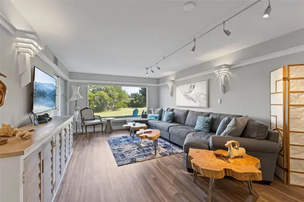 3330 GULF OF MEXICO DR #104D, Longboat Key, FL 34228