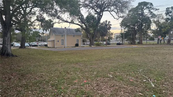 1505 6TH AVE W, Bradenton, FL 34205
