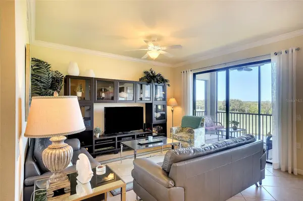 7121 RIVER HAMMOCK DR #303, Bradenton, FL 34212