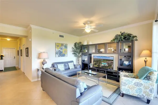 7121 RIVER HAMMOCK DR #303, Bradenton, FL 34212