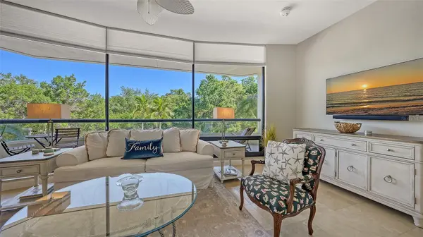 1241 GULF OF MEXICO DR #111, Longboat Key, FL 34228