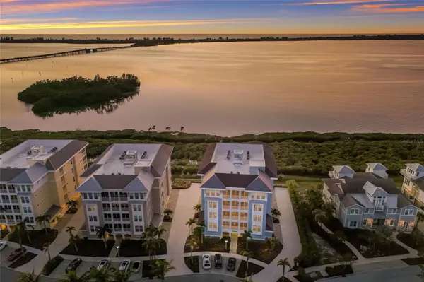376 ARUBA CIR #203, Bradenton, FL 34209