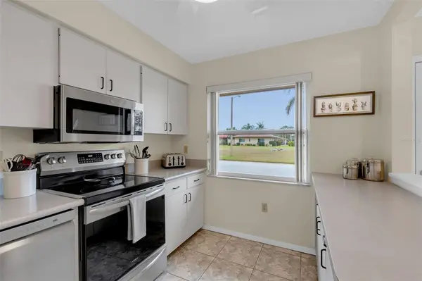 3215 MERCER RD, Bradenton, FL 34207